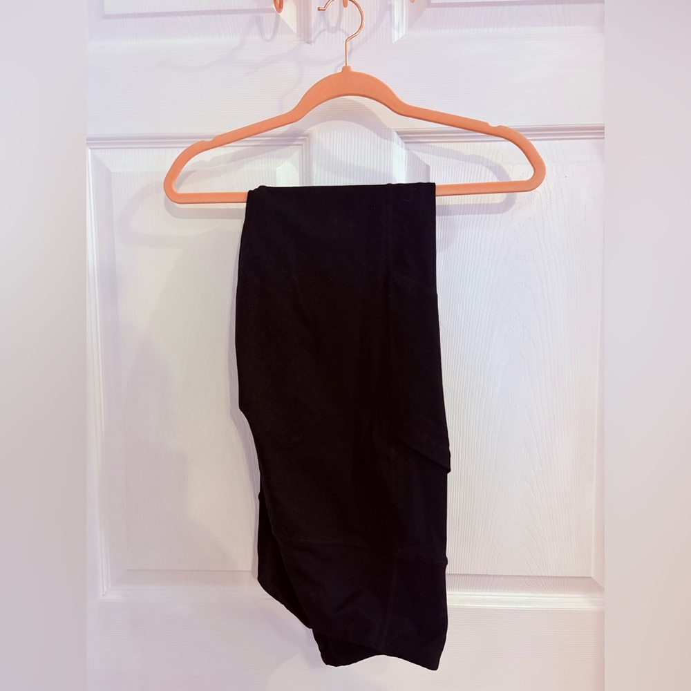 Torrid full length side pocket active leggings